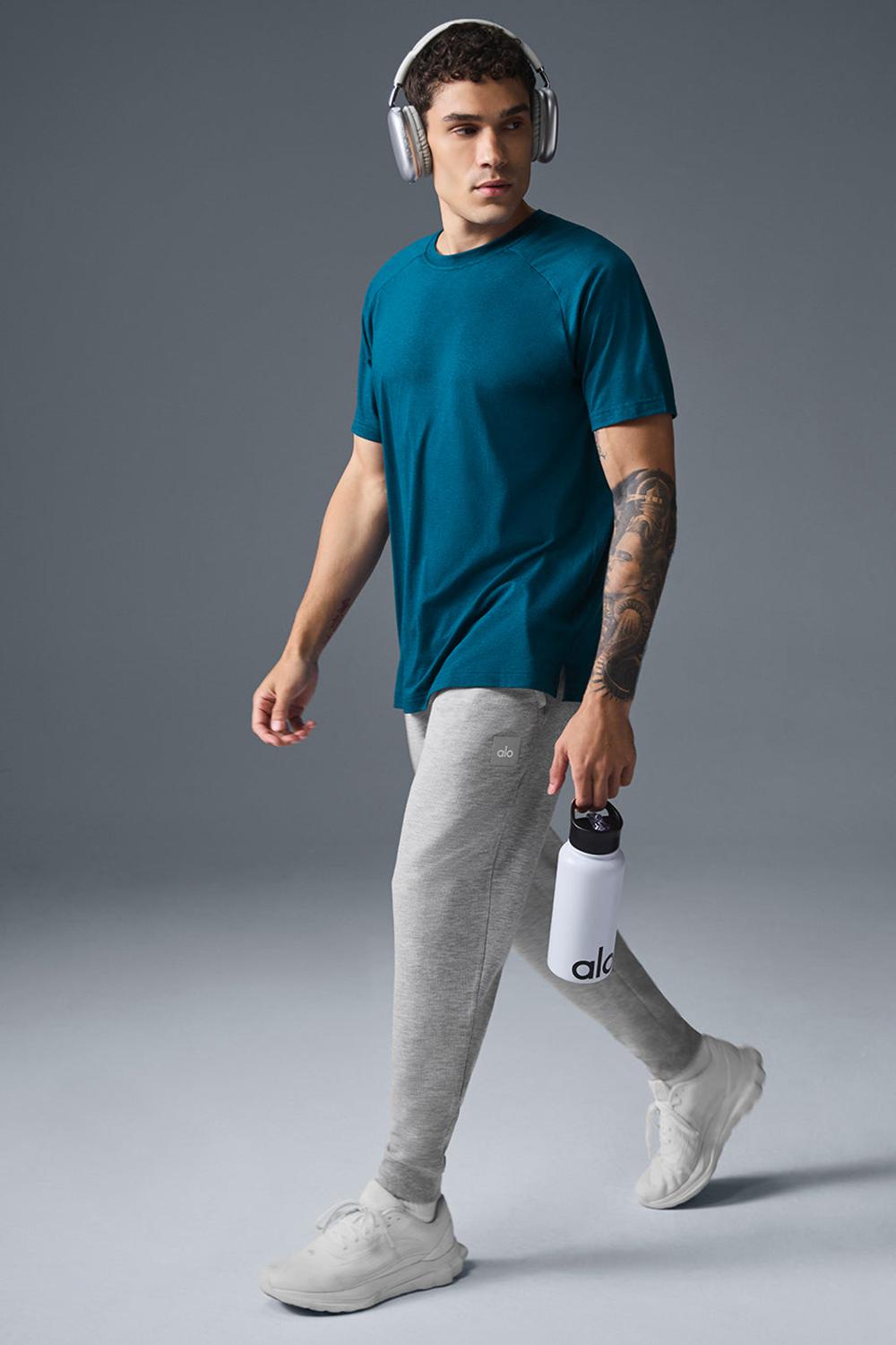 Alo Yoga Triumph Raglan Miesten Juoksupaidat Sininen | Suomi  3820-FWTDM
