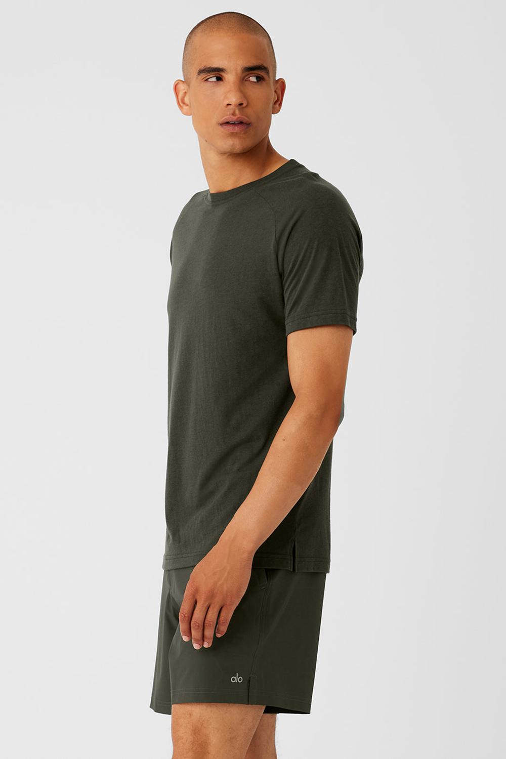 Alo Yoga Triumph Raglan Miesten Juoksupaidat Vihreä | Suomi  8376-CBFLM