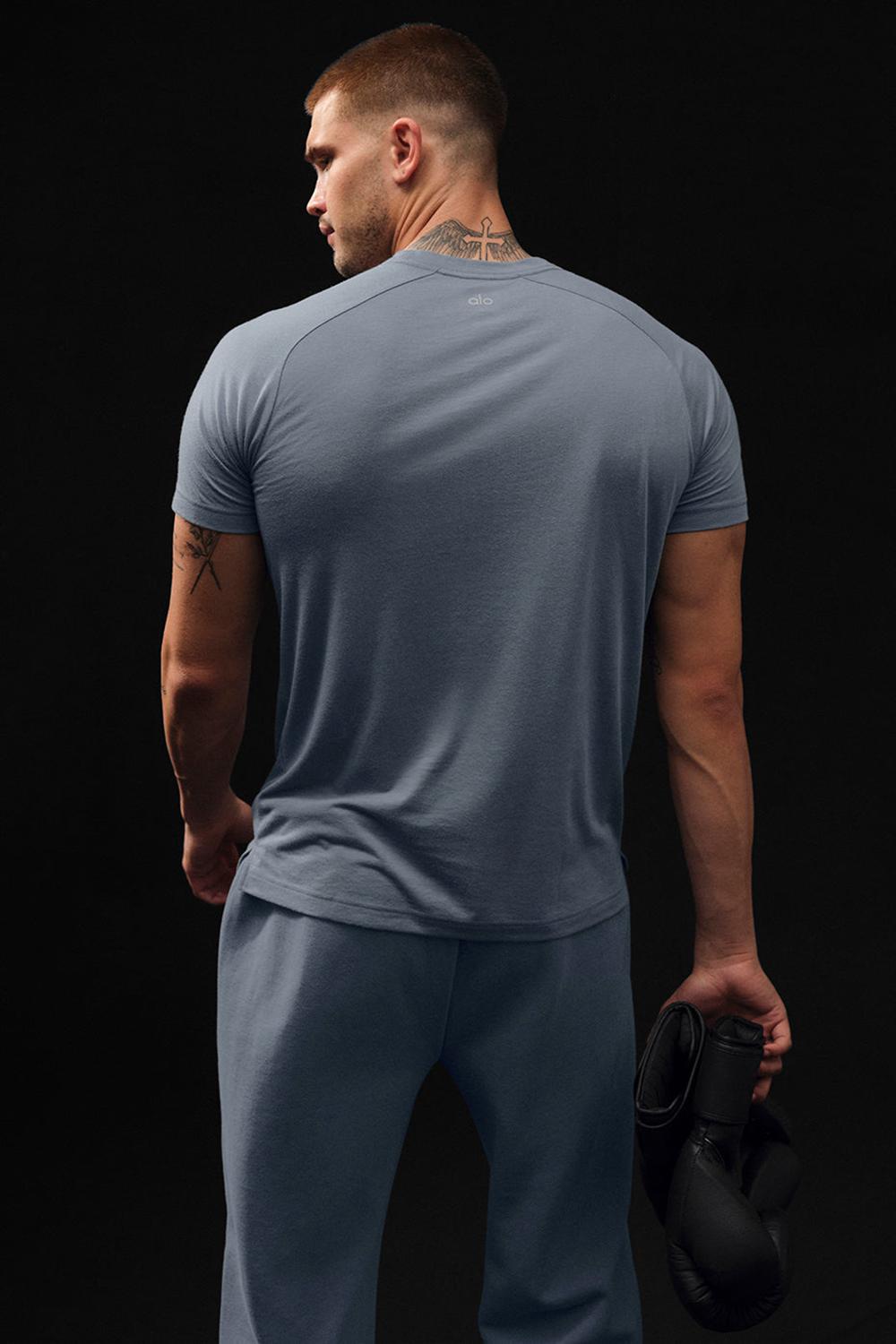 Alo Yoga Triumph Raglan Miesten Juoksupaidat Harmaat | Suomi  3725-OVNUF