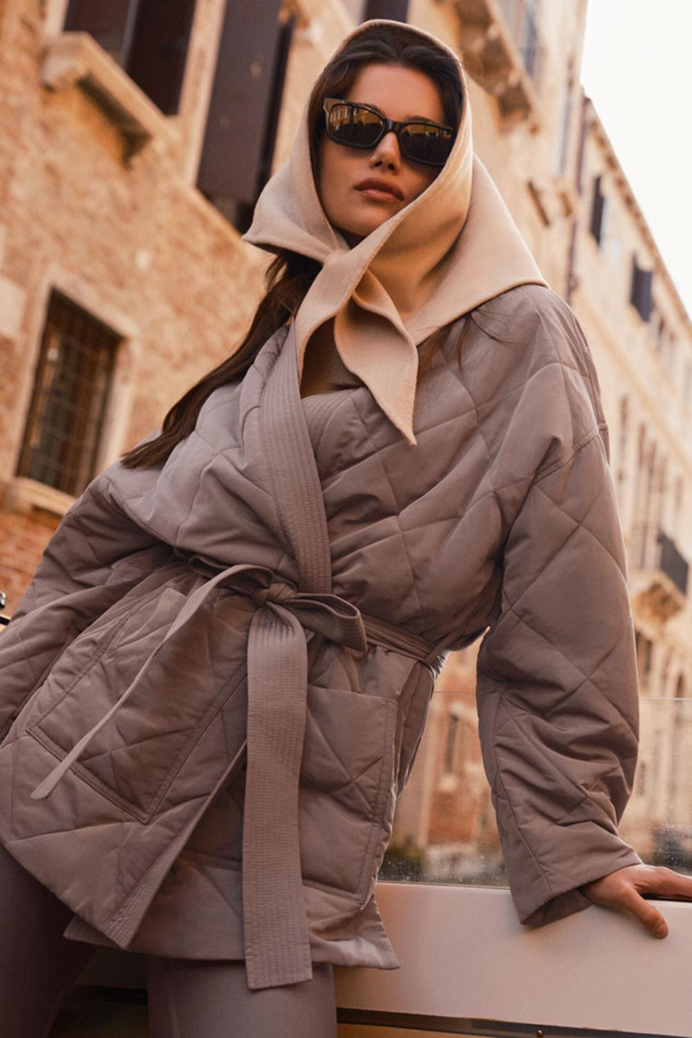 Alo Yoga Urbanite Wrap Naisten Puffer Takki Mushroom | Suomi  1698-ANLMC