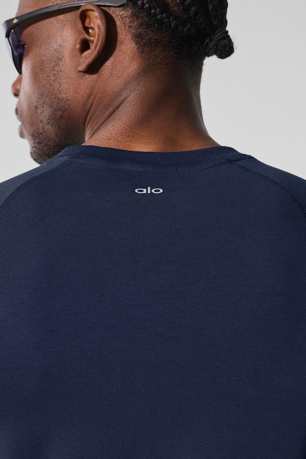 Alo Yoga Vapor Crewneck Miesten Short Sleeve Laivastonsininen | Suomi  3495-ASXCN