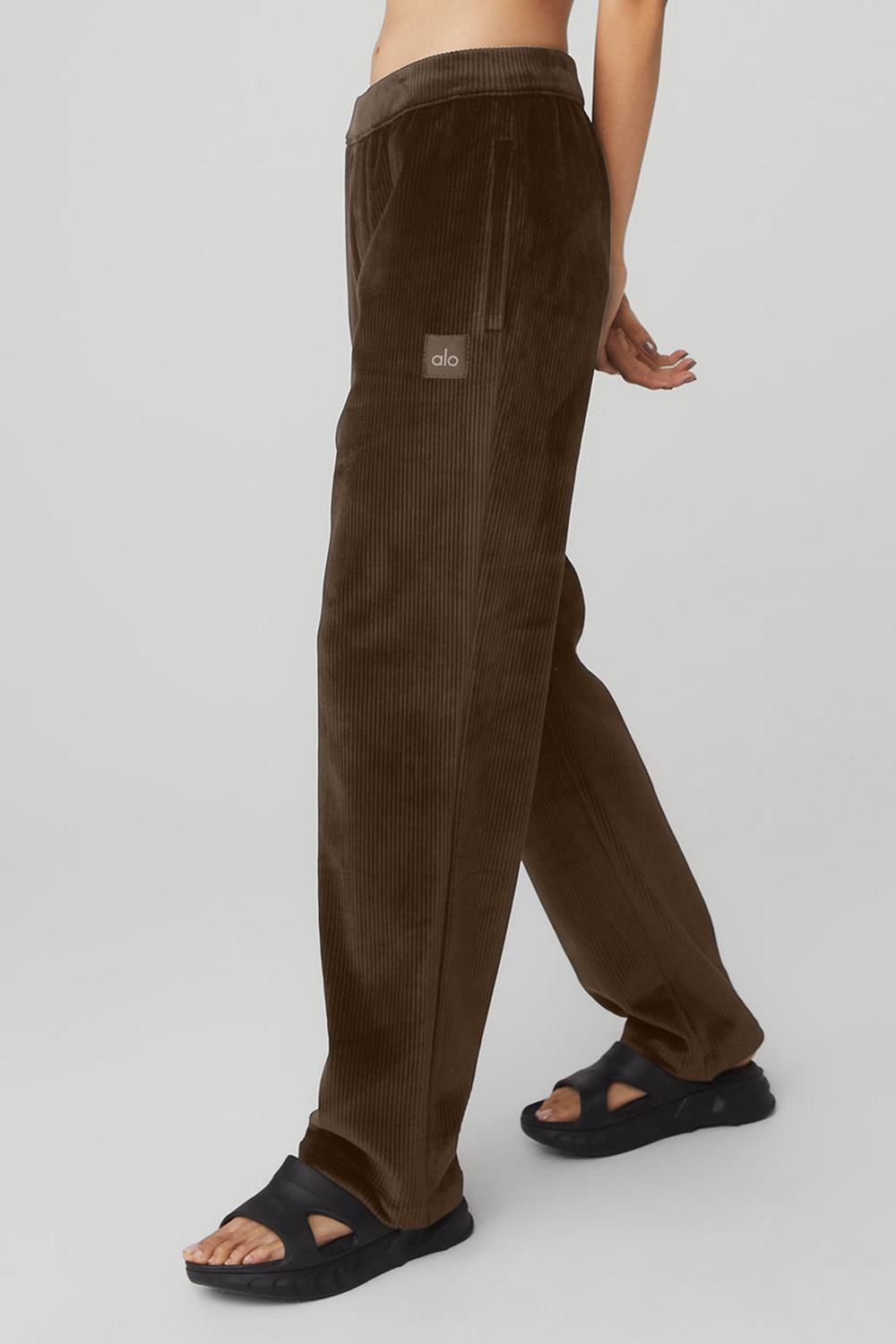 Alo Yoga Velour Baller Naisten Housut Espresso | Suomi  6183-WUTQK