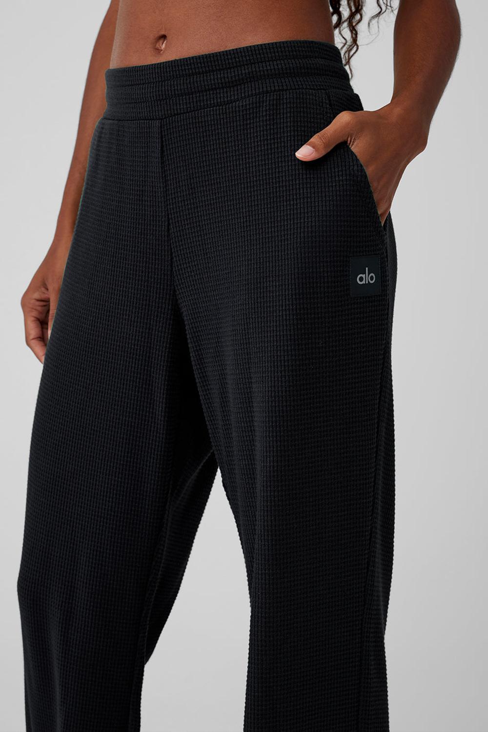Alo Yoga Waffle Weekend Escape Naisten Jogger Housut Mustat | Suomi  0179-PGEAB