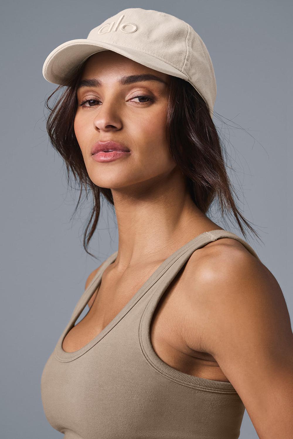 Alo Yoga Washed Off-Duty Naisten Lippis Sand Dollar | Suomi  5021-YZUDK