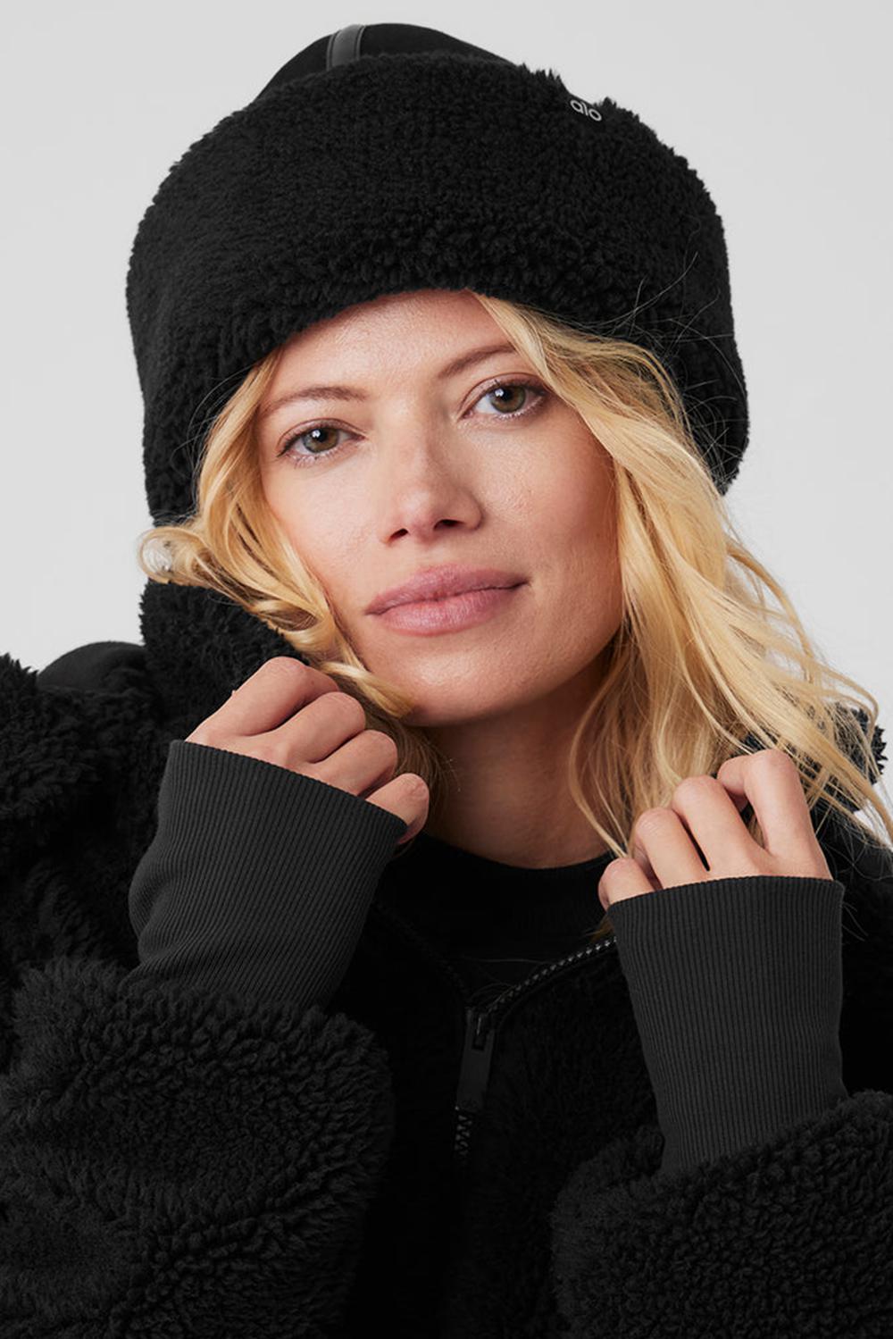Alo Yoga Winterfun Zhivago Naisten Hatut Mustat | Suomi  9863-NABRZ